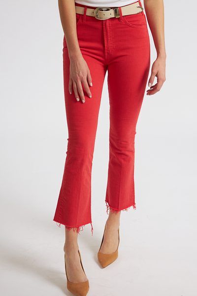 Tessa Skirt Details: Heartloom Elastic waist band Knot with slit on the leg Matching top: Svea Top Model is 5' 9" and she is wearing a size small Fabric: 64% Viscose, 18% Polyester, 18% Nylon